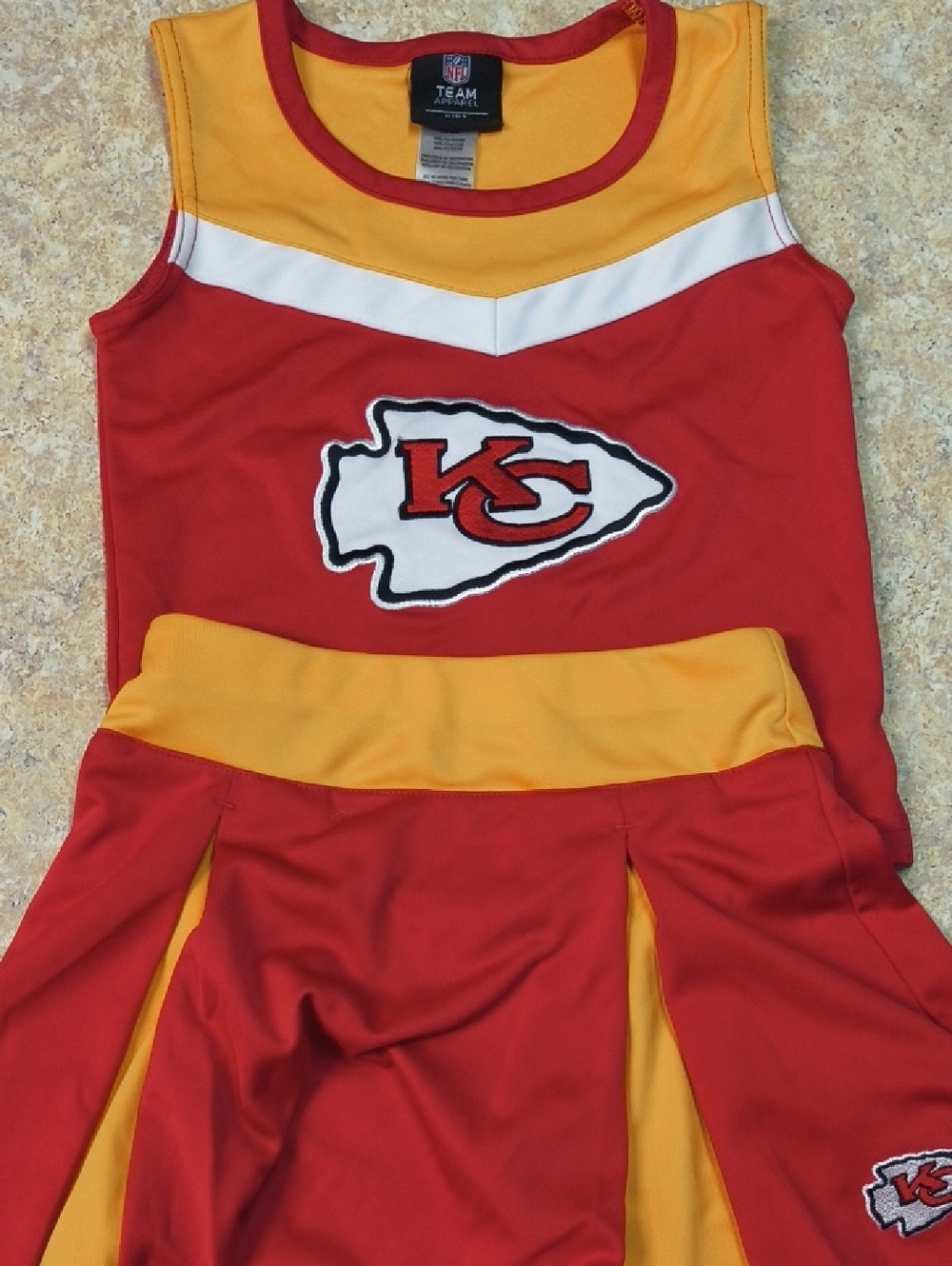 NFL Kansas City 2 Piece Cheer Suit in Red + Gold with Team Apparel Tag Sz 6x Guc